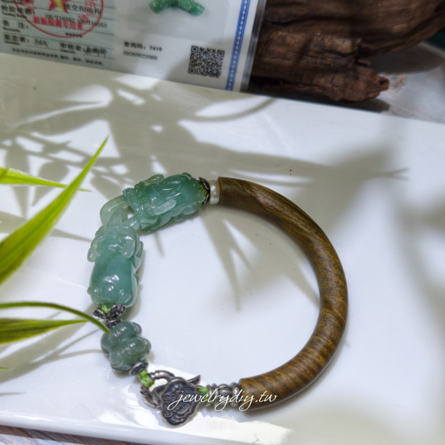 《環翠招瑞》天然緬甸翡翠A貨貔貅環環相扣手串｜蓮花珠・淡水珍珠・綠檀木 屏東市現貨 時予鎏藏