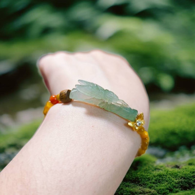 眼緣坊&時予鎏藏 天然 緬甸 翡翠 A貨 天然糯冰種水竹節蚱蜢/螽斯 生機旺盛多福 高等級玉化貓眼金虎眼  屏東市現貨 #翡翠之美 #翡翠鑑定師 台灣現貨