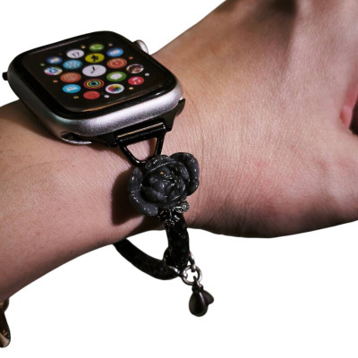 眼緣坊&時予鎏藏 天然 緬甸 翡翠 A貨 天然烏雞種 手工捶打紋半鐲+雕刻花牌 APPLE WATCH 錶帶 黑色系 可改手圍  屏東市現貨 #翡翠之美 #翡翠鑑定師 台灣現貨