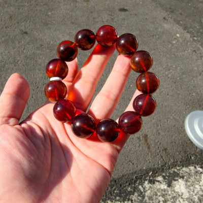 眼緣坊 天然 緬甸 紫羅蘭紅棕珀 琥珀 大珠徑! 17MM+ 17手圍 光感強! 像老酒的顏色  #屏東 現貨 附中國國檢地大證書02507